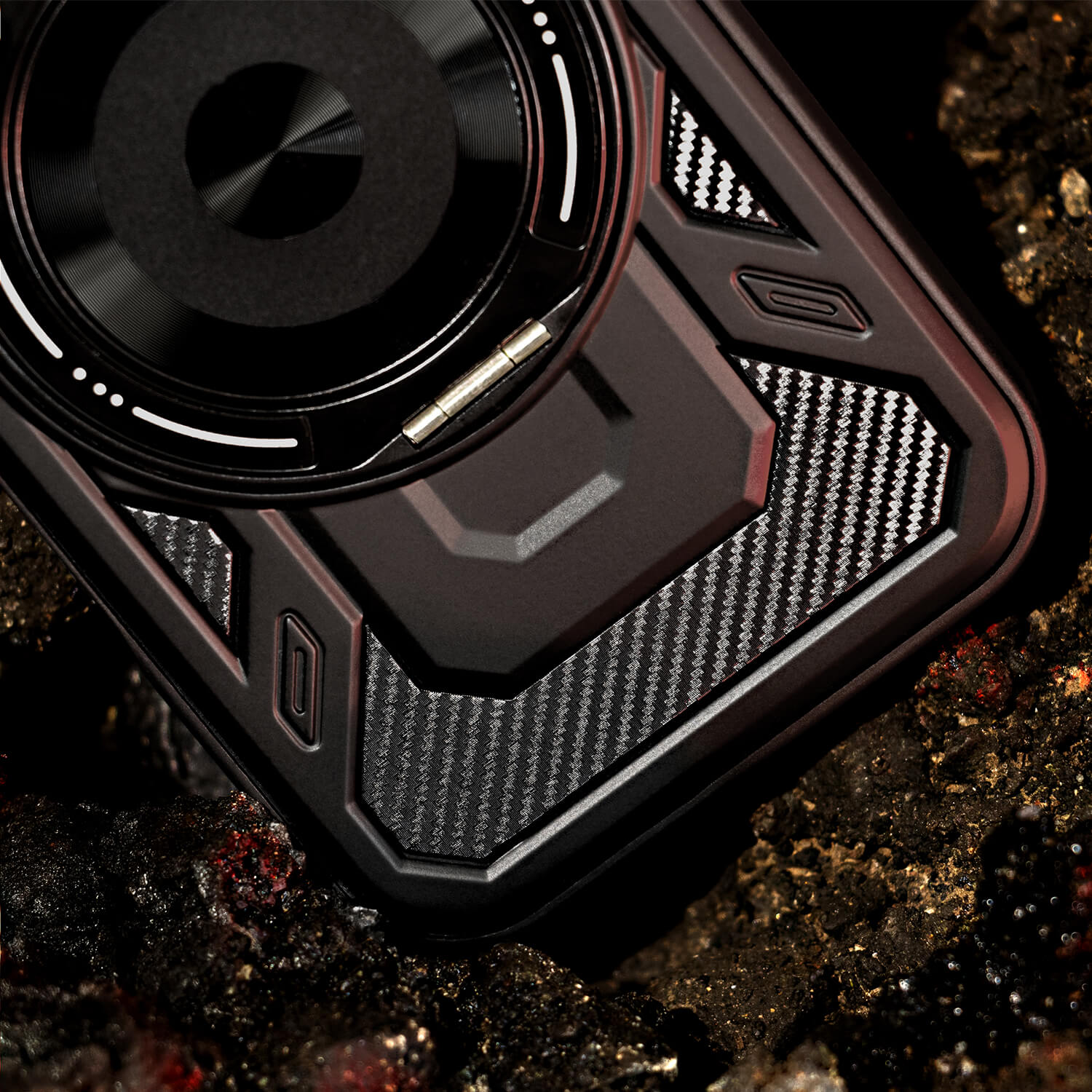 armored housing of the Defender Armor Mag cover